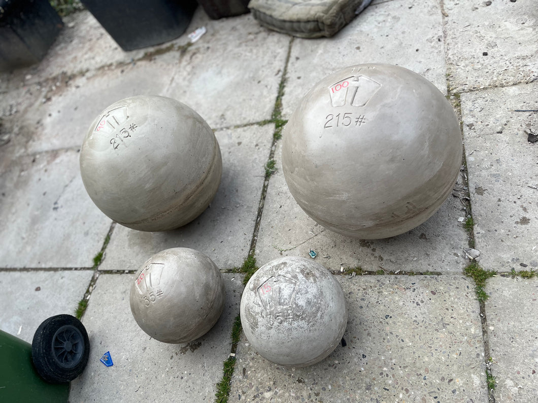 60 and 75kg Atlas stone