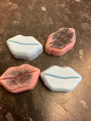 3 pack Lip shaped wax melts